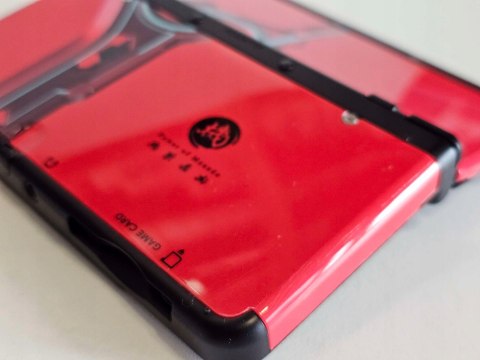 KONSOLA NEW NINTENDO 3DS EDYCJA XENOBLADE CHRONICLES + GRA + RYSIK + ETUI