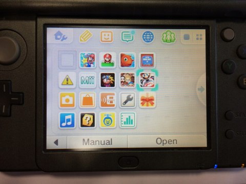 KONSOLA NEW NINTENDO 3DS XL CZARNA + ŁADOWARKA +RYSIK +ETUI + MARIO KART 7