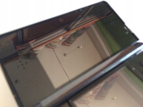 KONSOLA NINTENDO 3DS CZARNA + ŁADOWARKA + RYSIK + KARTA PAMIĘCI + 9 GIER