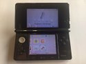 KONSOLA NINTENDO 3DS CZARNA + ŁADOWARKA + RYSIK