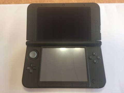 KONSOLA NINTENDO 3DS XL CZERWONA + NEW SUPER MARIO BROS 2 SPECIAL EDITION