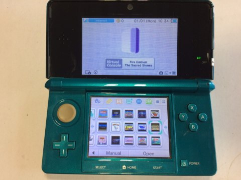 KONSOLA NINTENDO 3DS NIEBIESKA + 15 GIER ( ZELDA, MARIO, FIRE EMBLEM...)