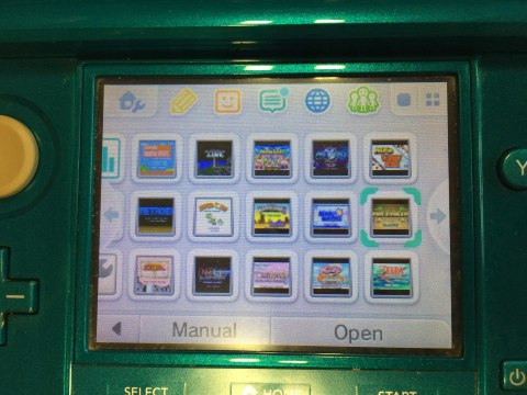 KONSOLA NINTENDO 3DS NIEBIESKA + 15 GIER ( ZELDA, MARIO, FIRE EMBLEM...)