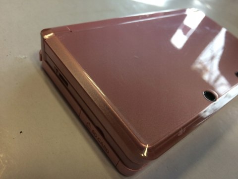 KONSOLA NINTENDO 3DS RÓŻOWA + ŁADOWARKA + PUDEŁKO