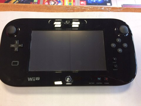 KONSOLA NINTENDO WII U 32GB + GAMEPAD + GRA MARIO KART 8 + PRO CONTROLLER