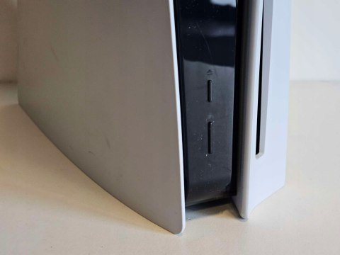 KONSOLA SONY PLAYSTATION 5 Z NAPĘDEM BLU-RAY + PAD + 3 GRY