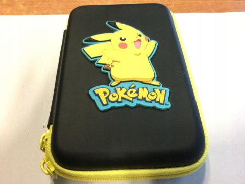 ŁADNA KONSOLA NEW NINTENDO 3DS XL BIAŁA + ETUI PIKACHU + ŁADOWARKA + RYSIK