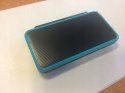 ZADBANA KONSOLA NEW NINTENDO 2DS XL NIEBIESKO-CZARNA + ETUI MARIO + RYSIK