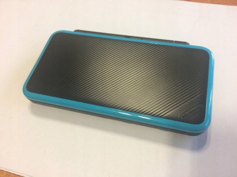 ZADBANA KONSOLA NEW NINTENDO 2DS XL NIEBIESKO-CZARNA + ETUI MARIO + RYSIK