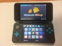 ZADBANA KONSOLA NEW NINTENDO 2DS XL NIEBIESKO-CZARNA + ETUI MARIO + RYSIK
