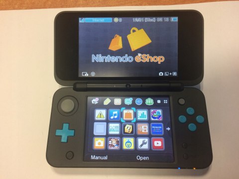 ZADBANA KONSOLA NEW NINTENDO 2DS XL NIEBIESKO-CZARNA + ETUI MARIO + RYSIK