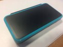 ZADBANA KONSOLA NEW NINTENDO 2DS XL NIEBIESKO-CZARNA + ETUI MARIO + RYSIK