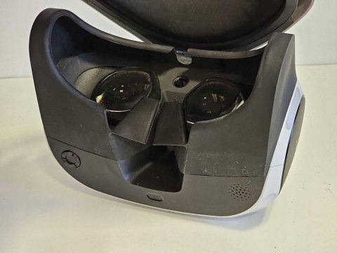 ZESTAW GOGLE SONY PLAYSTATION VR V2 PS4 + KAMERA V2 + 2x MOVE + ADAPTER PS5