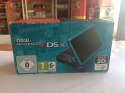 KONSOLA NEW NINTENDO 2DS XL NIEBIESKO-CZARNA + ŁADOWARKA + PUDEŁKO