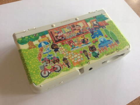 KONSOLA NEW NINTENDO 3DS ANIMAL CROSSING ED + ŁADOWARKA