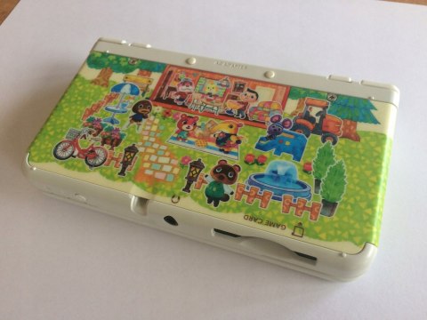 KONSOLA NEW NINTENDO 3DS ANIMAL CROSSING ED + ŁADOWARKA