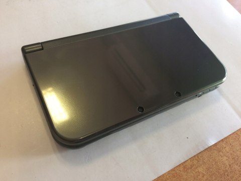 KONSOLA NEW NINTENDO 3DS XL CZARNA IPS + ŁADOWARKA + RYSIK