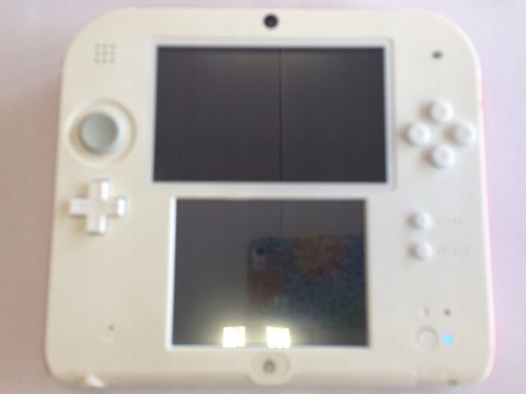 KONSOLA NINTENDO 2DS + KARTA PAMIĘCI + ŁADOWARKA + RYSIK