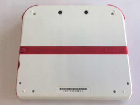 KONSOLA NINTENDO 2DS + KARTA PAMIĘCI + ŁADOWARKA + RYSIK