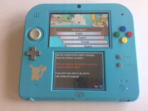 KONSOLA NINTENDO 2DS LIMITOWANA EDYCJA POKEMON + GRA POKEMON SUN + ŁAD