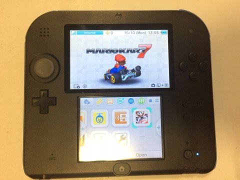 KONSOLA NINTENDO 2DS + RYSIK + USB + GRA MARIO KART 7 + ETUI