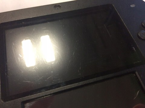 KONSOLA NINTENDO 2DS + RYSIK + USB + GRA MARIO KART 7