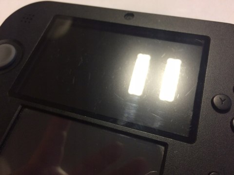 KONSOLA NINTENDO 2DS + RYSIK + USB + GRA MARIO KART 7