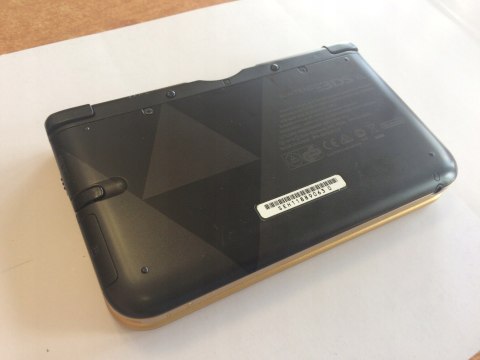 KONSOLA NINTENDO 3DS XL A LINK BETWEEN WORLDS LIMITED EDITION - ZELDA