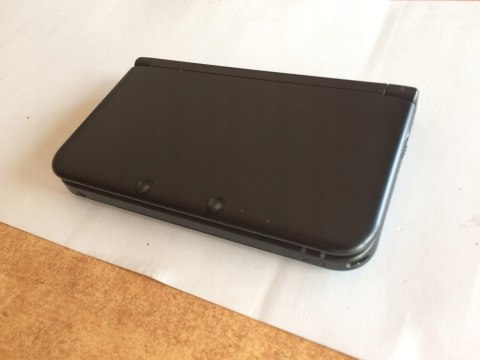 KONSOLA NINTENDO 3DS XL CZARNA MONSTER HUNTER 3 ULTIMATE LIMITED ED PACK