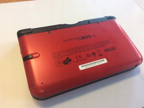 KONSOLA NINTENDO 3DS XL CZERWONA + NEW SUPER MARIO BROS 2 SPECIAL EDITION