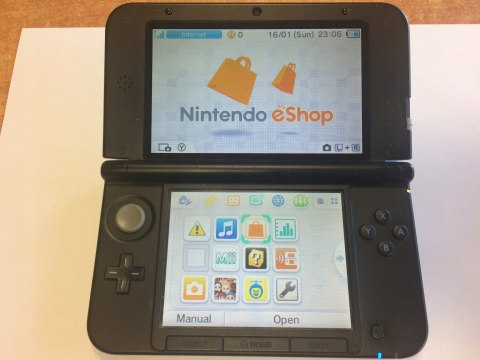 KONSOLA NINTENDO 3DS XL NIEBIESKA + ŁADOWARKA + RYSIK + PUDEŁKO