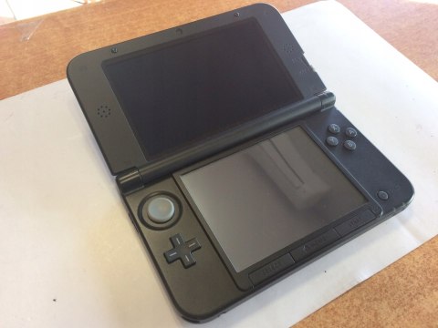 KONSOLA NINTENDO 3DS XL SREBRNO-CZARNA + RYSIK + USB + PUDEŁKO