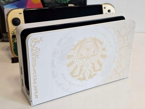 KONSOLA NINTENDO SWITCH OLED ZELDA TOTK EDITION + KARTA 128 GB