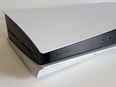 KONSOLA SONY PS5 PLAYSTATION 5 Z NAPĘDEM BLU-RAY