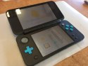 ŁADNA KONSOLA NEW NINTENDO 2DS XL NIEBIESKO-CZARNA W PUDEŁKU Z ŁADOWARKĄĄĄĄ