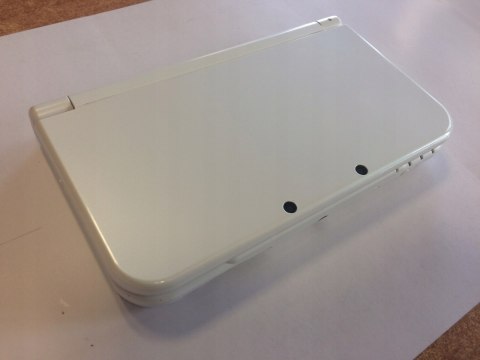 ŁADNA KONSOLA NEW NINTENDO 3DS XL BIAŁA + GRA MINECRAFT + RESIDENT EVIL REV