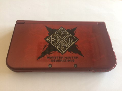 NEW NINTENDO 3DS XL MONSTER HUNTER LIMITED + GRA
