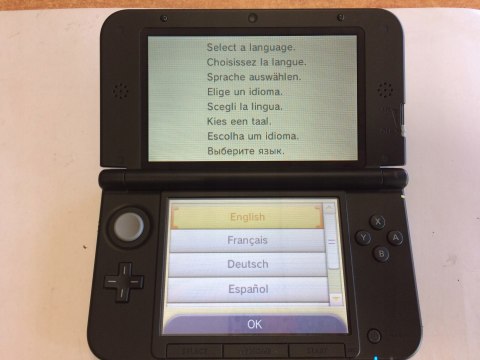 ZADBANA KONSOLA NINTENDO 3DS XL W KOLORZE CZARNYM + RYSIK + USB + PUDEŁKO