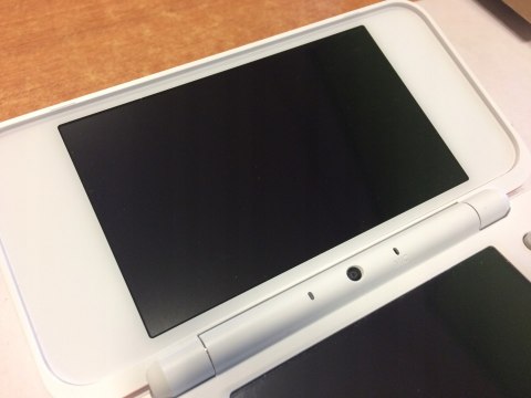 BARDZO ŁADNA KONSOLA NEW NINTENDO 2DS XL BIAŁO-POMARAŃCZKOWA - KOMPLET