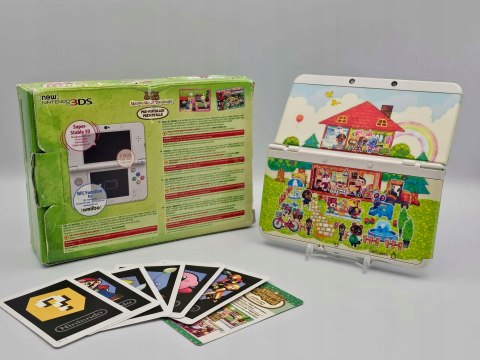 BARDZO ŁADNA KONSOLA NEW NINTENDO 3DS BIAŁA + GRA ANIMAL CROSSING