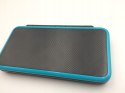 KONSOLA NEW NINTENDO 2DS XL NIEBIESKO-CZARNA + ŁADOWARKA + RYSIK