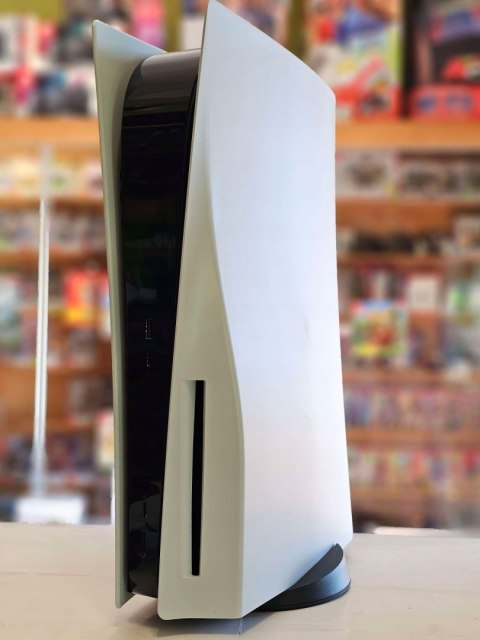 KONSOLA SONY PS5 PLAYSTATION 5 825GB Z NAPĘDEM BLU-RAY + PAD