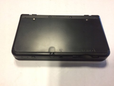 ZADBANA KONSOLA NEW NINTENDO 3DS CZARNA + RYSIK + PUDEŁKO + ŁADOWARKA