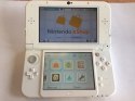 BARDZO ŁADNA KONSOLA NEW NINTENDO 3DS XL BIAŁA + RYSIK + ŁADOWARKA