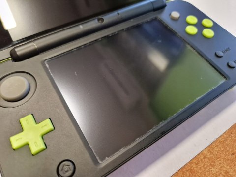 KONSOLA NEW NINTENDO 2DS XL CZARNO-ZIELONA + MARIO KART 7