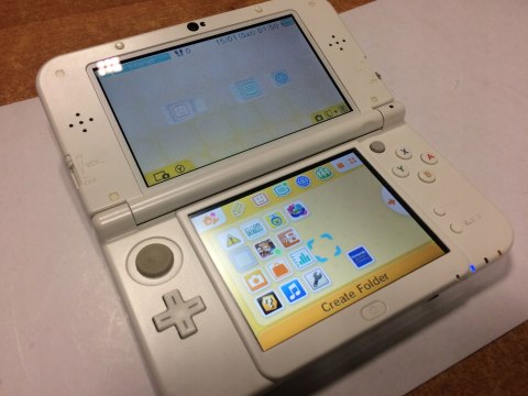 KONSOLA NEW NINTENDO 3DS XL BIAŁA IPS + RYSIK + ŁADOWARKA