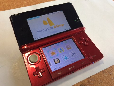 KONSOLA NINTENDO 3DS CZERWONA + ŁADOWARKA + PUDEŁKO+ DOCK