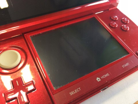 KONSOLA NINTENDO 3DS CZERWONA + ŁADOWARKA + PUDEŁKO+ DOCK