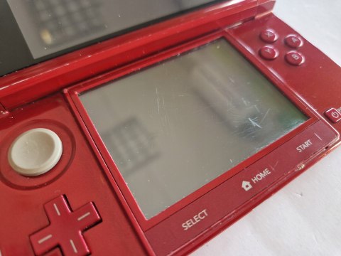 KONSOLA NINTENDO 3DS CZERWONA + ŁADOWARKA + PUDEŁKO