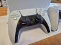 KONSOLA SONY PLAYSTATION 5 825GB SSD 1116A + 2x PAD + PODSTAWKA